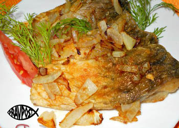 karp-tushenyy-s-lukom-pravoslavnyy-post