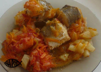 tushenaya-treska-s-ovoschami-pravoslavnyy-post