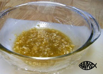 chesnochnaya-zapravka-dlya-salatov-pravoslavnyy-post