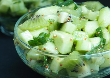 salat-iz-kivi-i-avokado